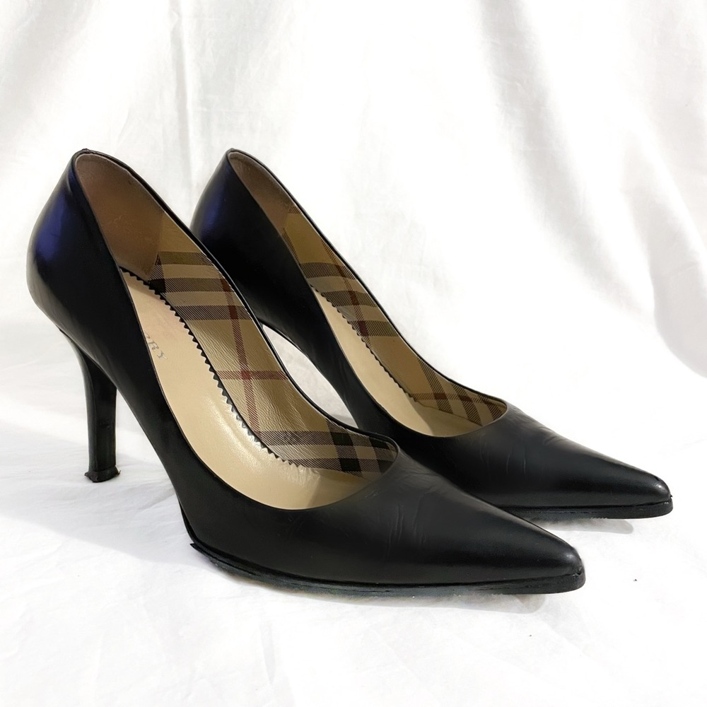 Burberry Vintage Check Point-Toe Pumps